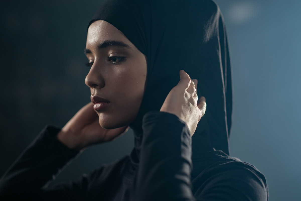 The Best Black Hijabs to Shop Year Round